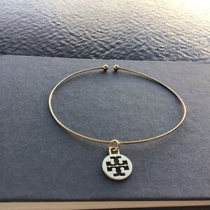 Authentic Tory Burch Charm with Choker Necklace in Gold Metal